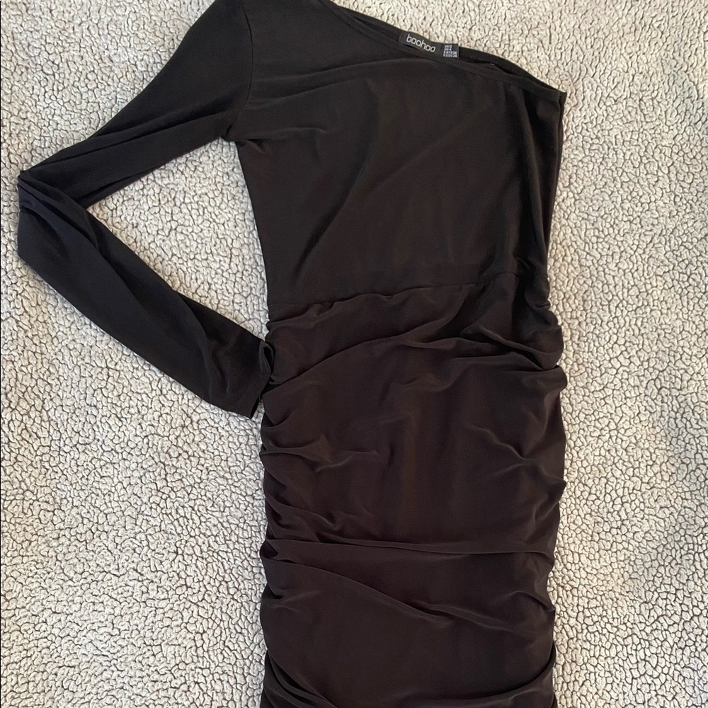 One shoulder dress